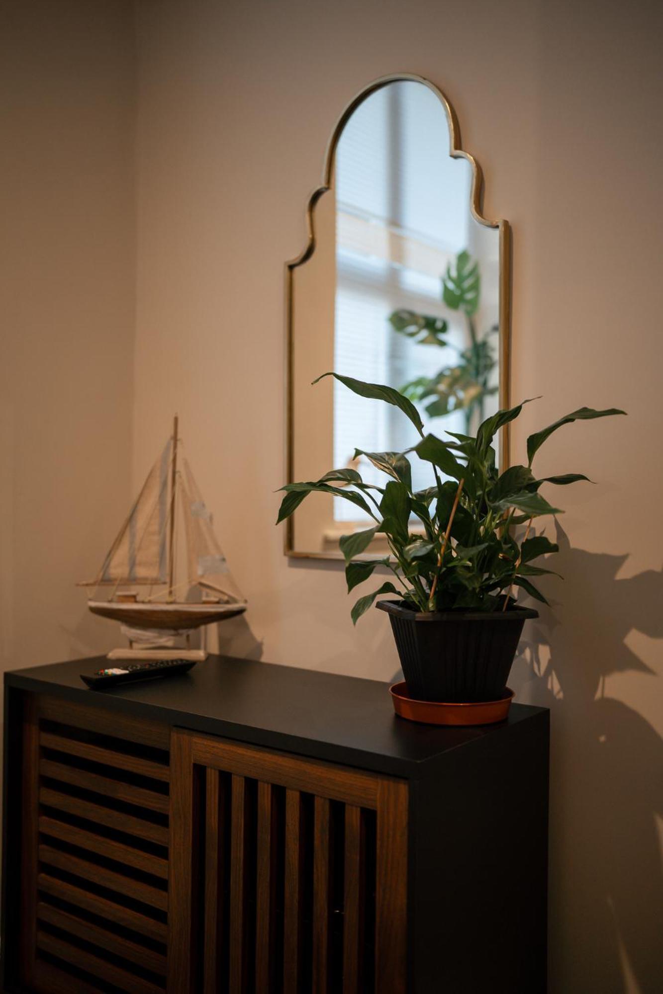 Stunning 2 Bedroom Ground Floor Sea View Apartment Rhôs-on-Sea Buitenkant foto